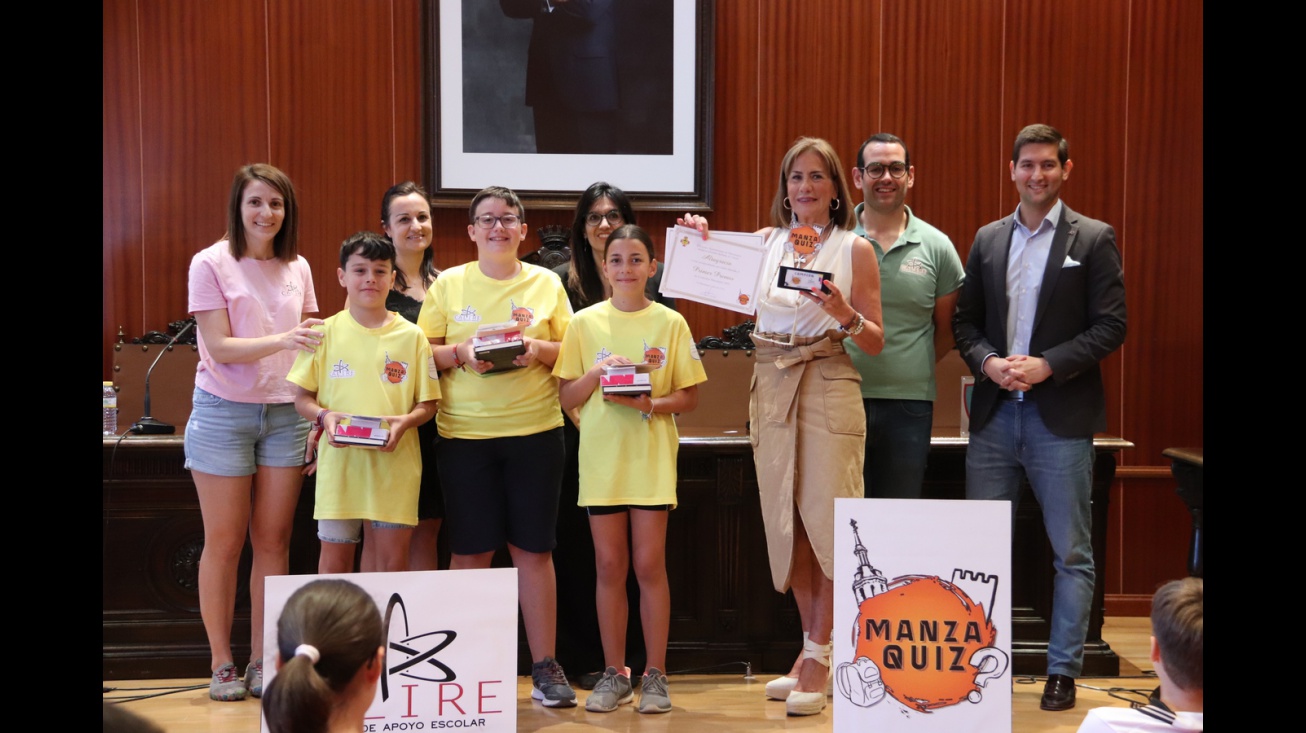 Entrega de premios de la 3ª temporada de 'ManzaQuiz'