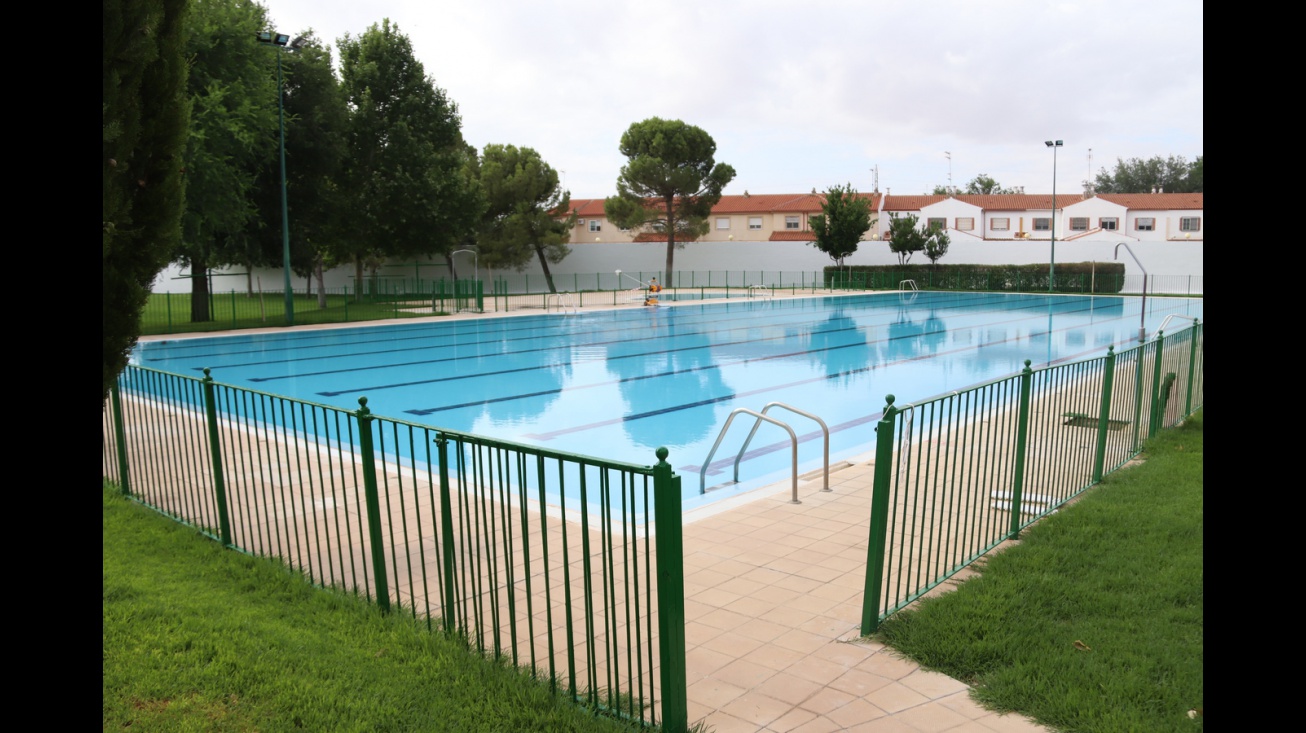Piscina de verano (temporada 2024)