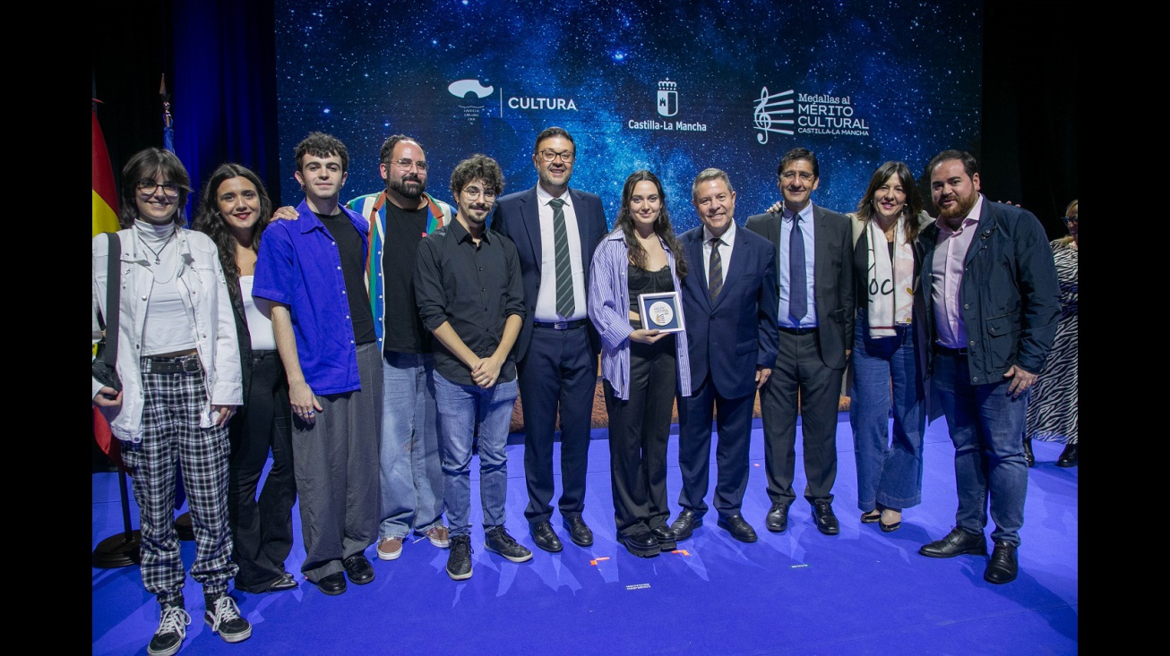 El FITC Lazarillo recibe la Medalla al Mérito Cultural del Gobierno regional