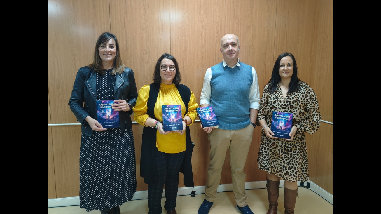 Presentación del libro 'Aquello que sobrevive' de Juan Miguel GS Sánchez