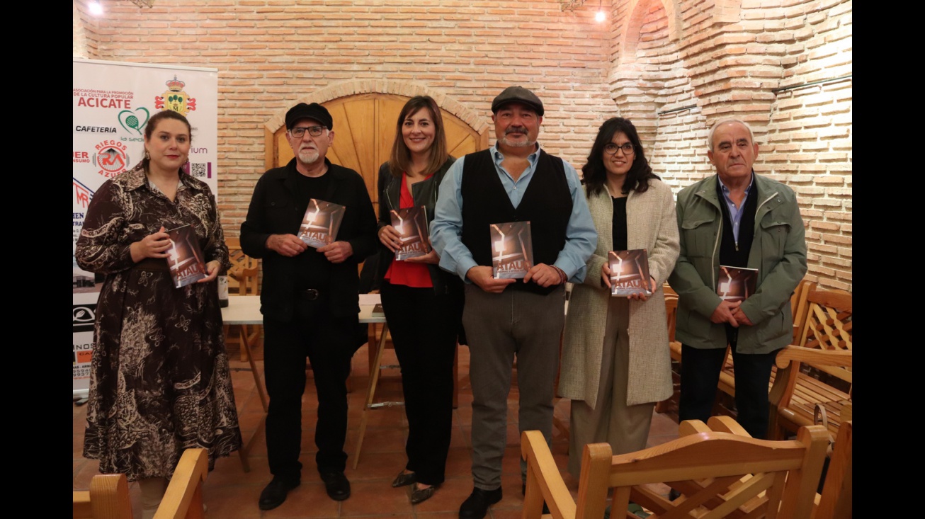 Presentación del libro 'Un ataúd enorme y otros relatos' de Matías Ignacio Martínez