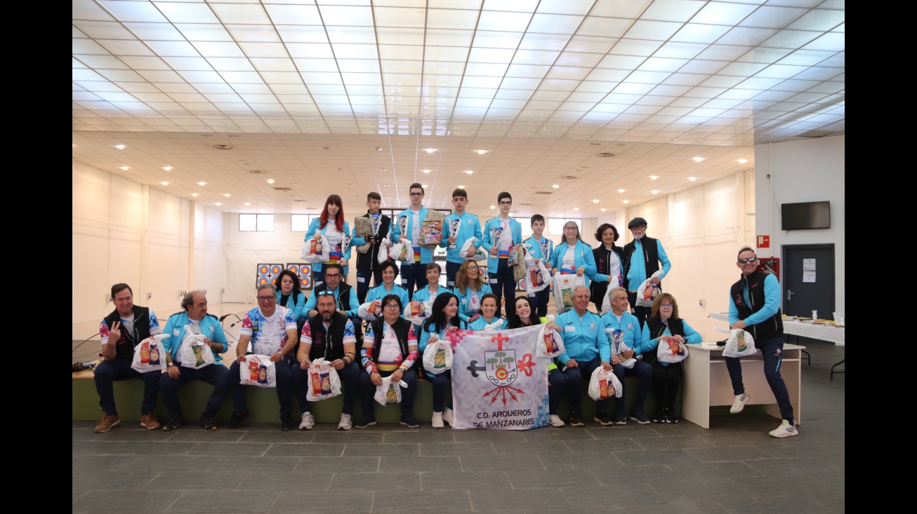 Participantes en el campeonato del CD Arqueros de Manzanares