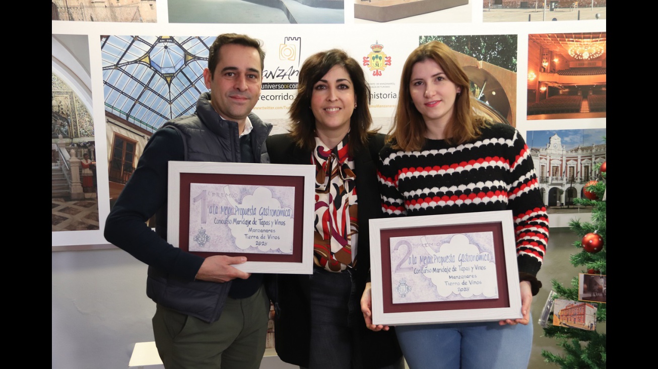 Entrega de premios del concurso de maridaje de las novenas jornadas 'Manzanares, Tierra de Vinos'