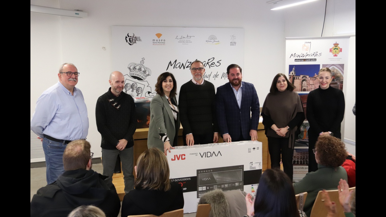 Entrega de premios de la campaña 'En estas Navidades, compra en Manzanares' 2024-25