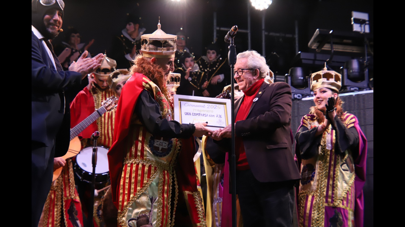 Una comparsa con áje (Pregón del carnaval 2025)