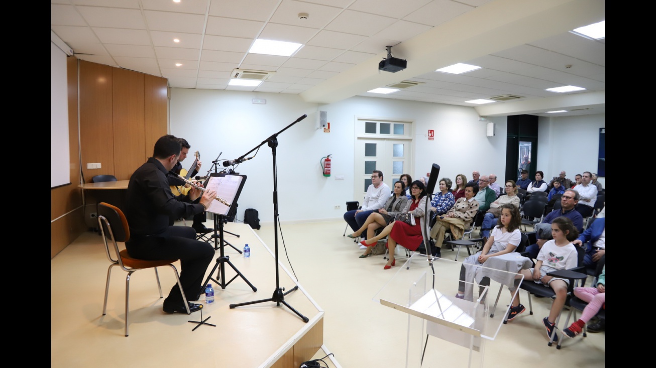 'Antología del pasodoble' a cargo del dúo Arpegionne (Aula Abierta de la Universidad Popular)