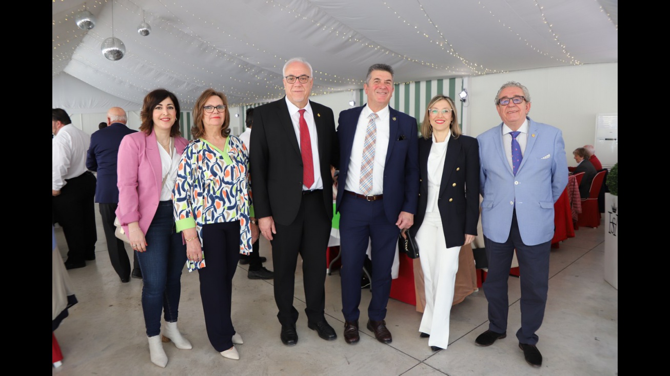 Comida solidaria AECC 2025