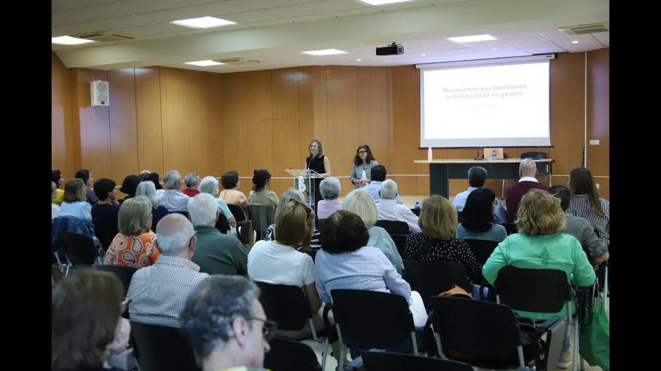 Charla 'Mecanismos que mantienen la desigualdad de género' - Gloria Jiménez Moya