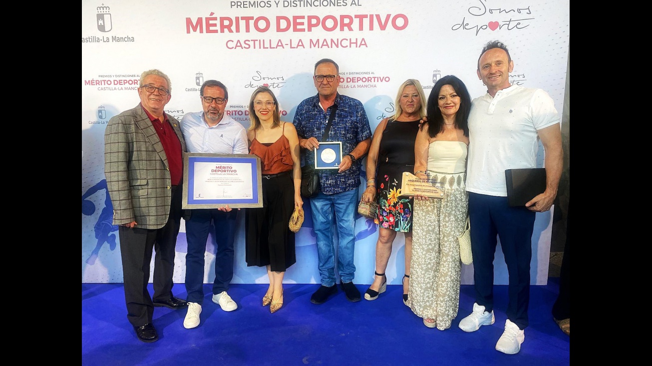 Laura Carrillo y Candi Sevilla acompañaron a los deportistas y clubes premiados así como a sus familiares