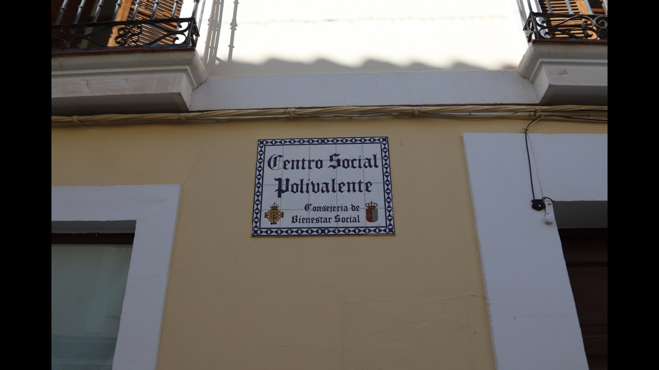 Antiguo Centro Social, próxima Oficina Emplea