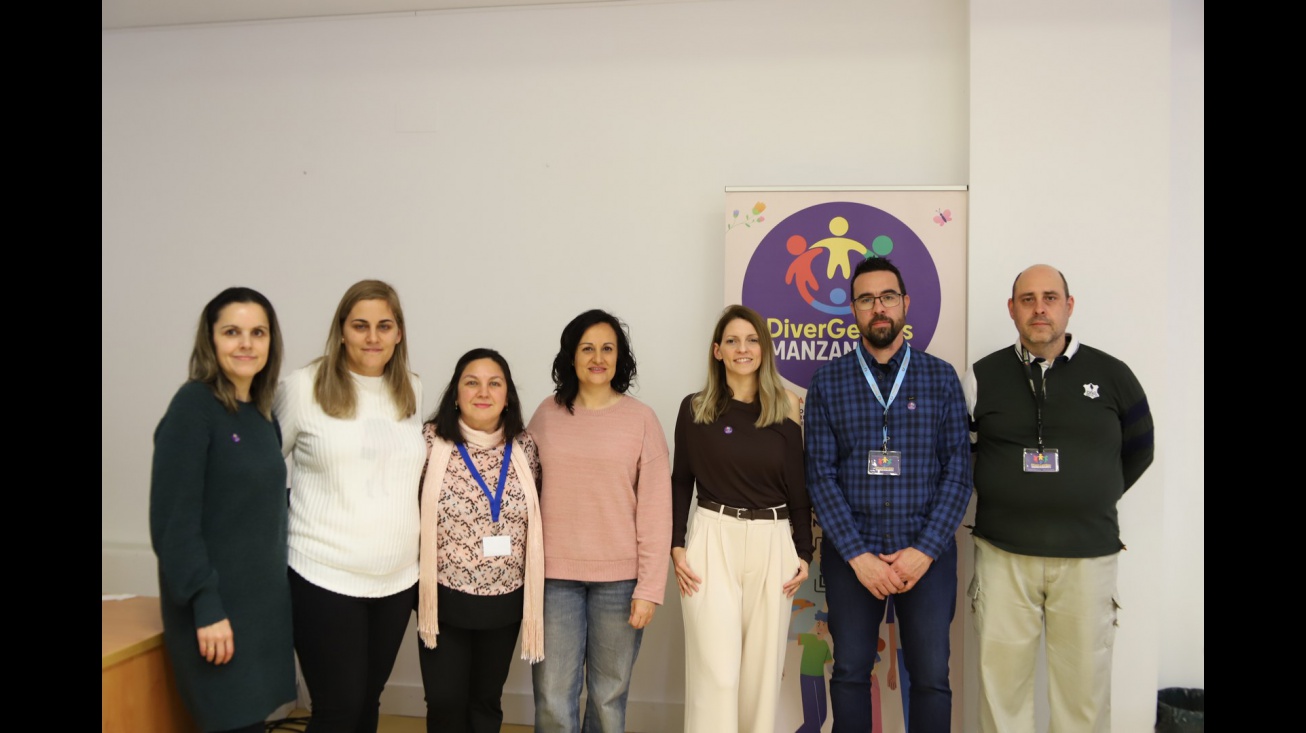 Charla 'Del miedo a la comprensión' - Asociación Divergentes Manzanares