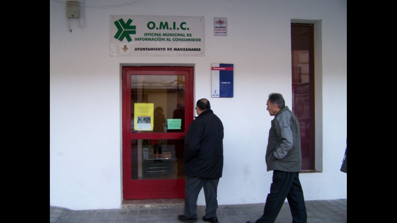 Reparto de Calendarios en la OMIC