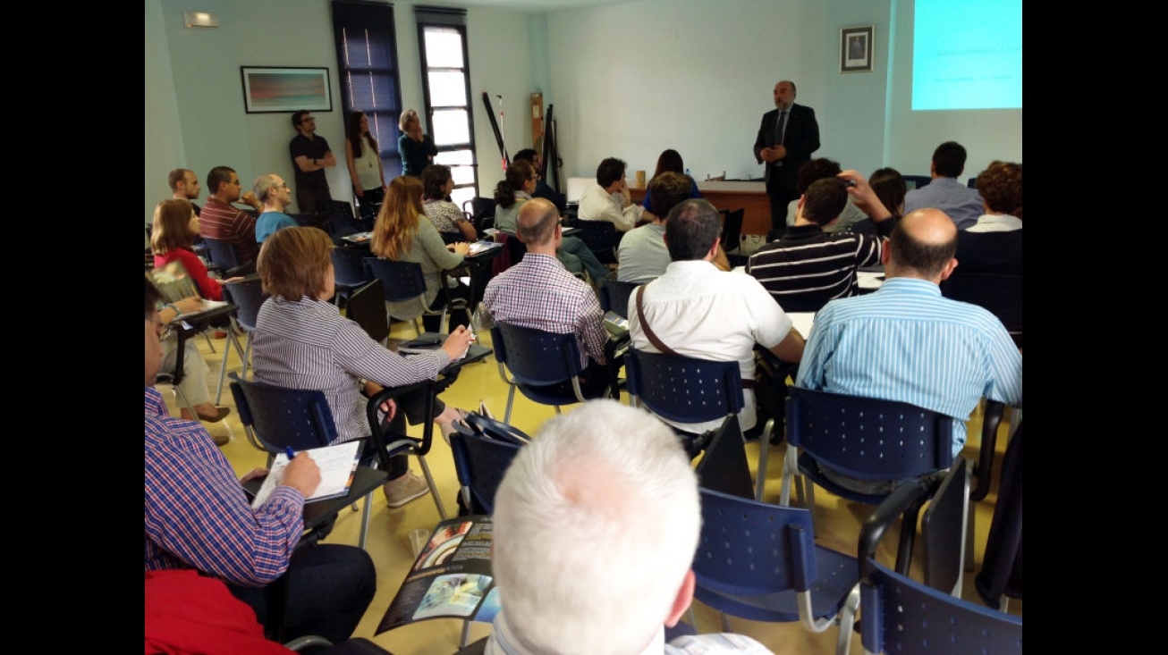 Alcalde en curso de NNTT y MK