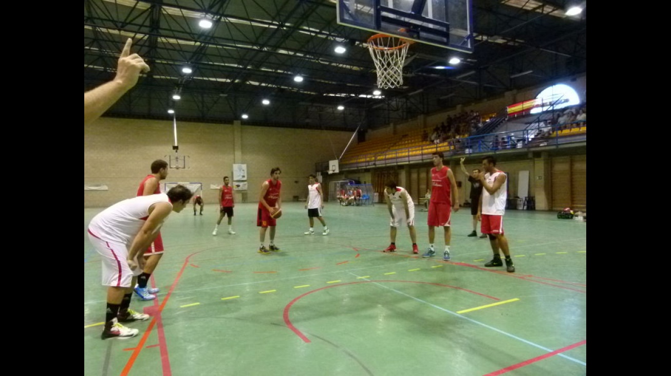 Momento de la final de liga local 2014