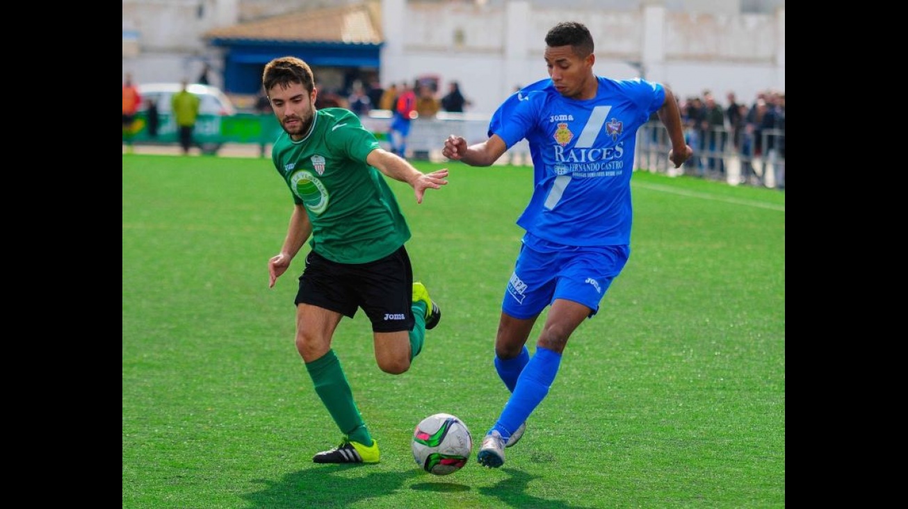 Jeisson, autor de los dos goles del Manzanares. Foto: Roque J. Cuesta