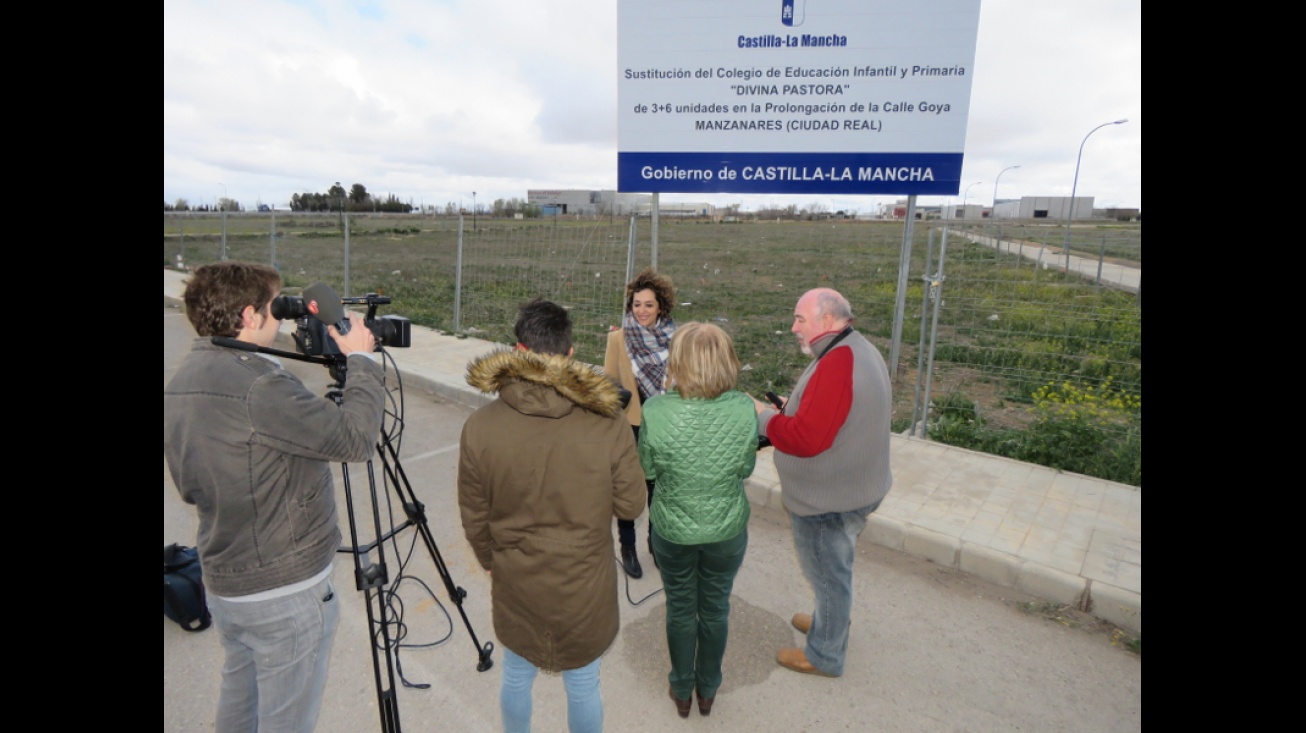 Visita a los terrenos del nuevo colegio Divina Pastora