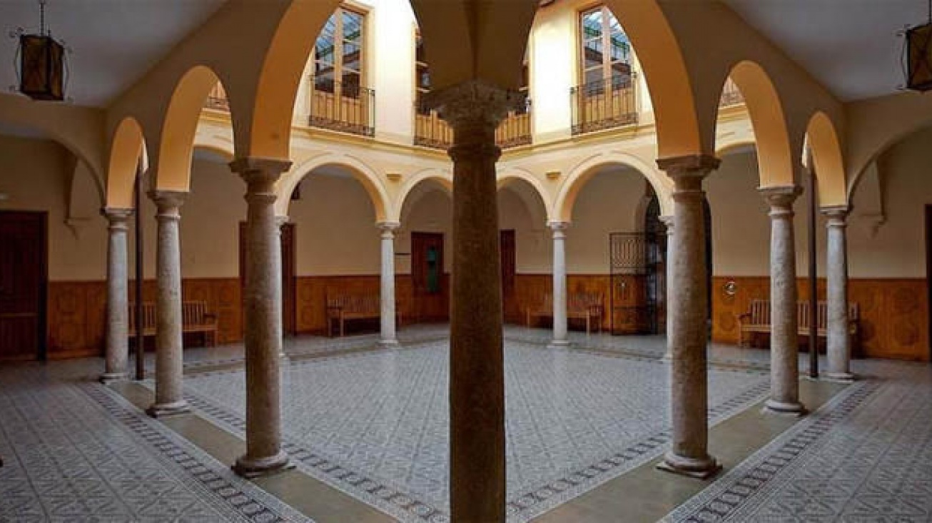 Patio de la Universidad Popular de Manzanares
