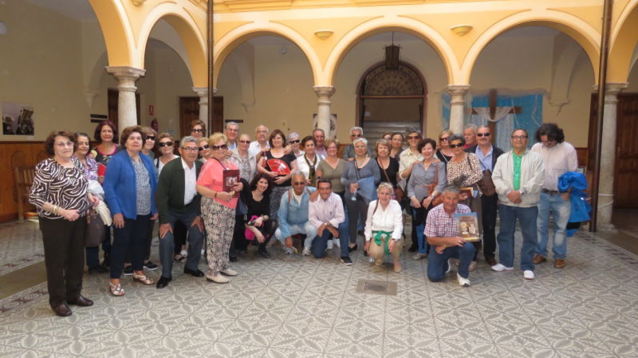 Grupo de Punta Umbría en el Museo "Manuel Piña"