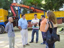 Supervisando la construcción.